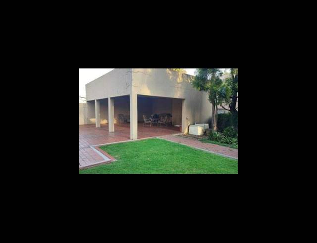 1 BEDROOM TOWNHOUSE FOR SALE IN BRACKENDOWNS
